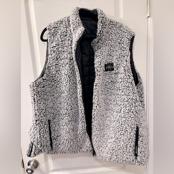 Iowa State University Sherpa lined puffy vest 3XL reversible Black and Gray - Picture 2 of 6
